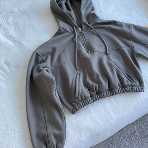 Ali Yoga cropped hoodie